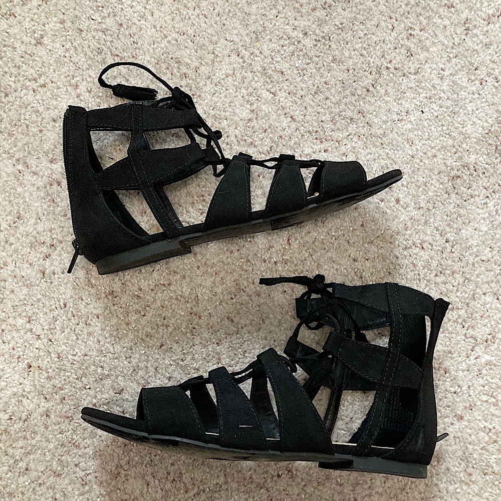 Lauren Conrad Glitz Black Sandal (Gladiator)